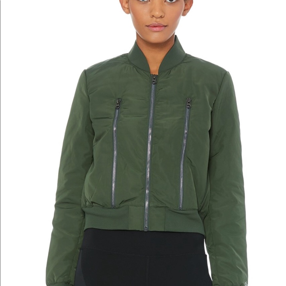 ALO yoga bomber 💚